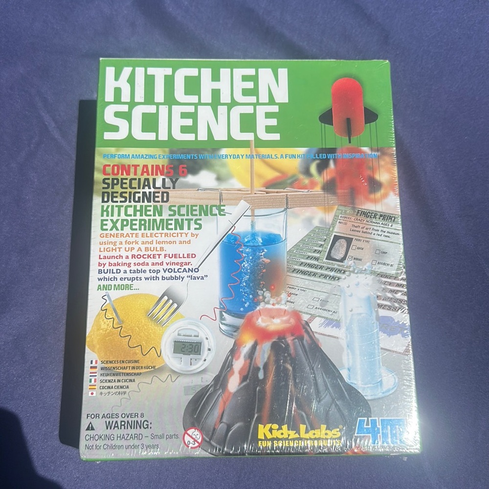 Kidz Labs Kitchen Science various experiments Kit ages 8+